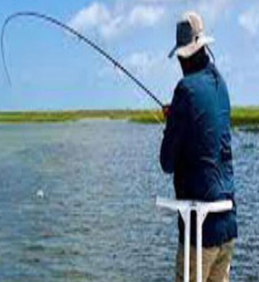 Econo lodge inn & suites fulton fishing man